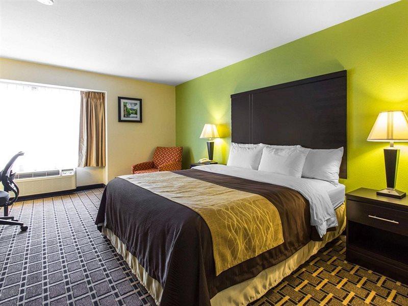 Quality Inn West Of Asheville Canton Exterior photo